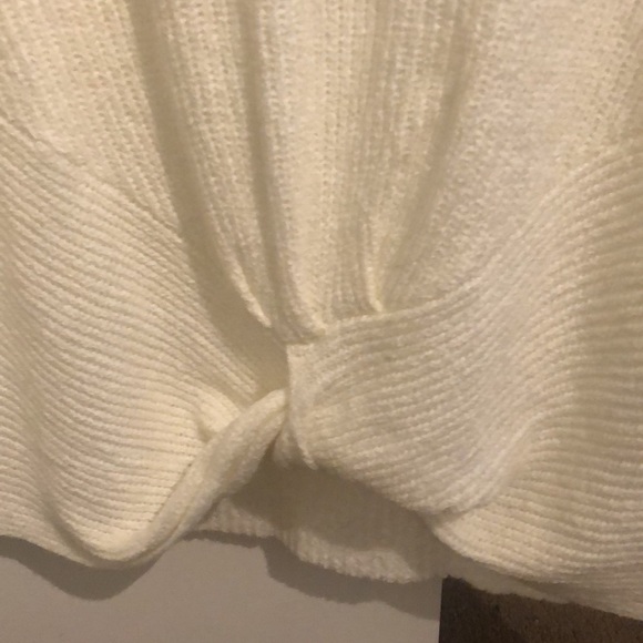 Women top - Picture 3 of 5